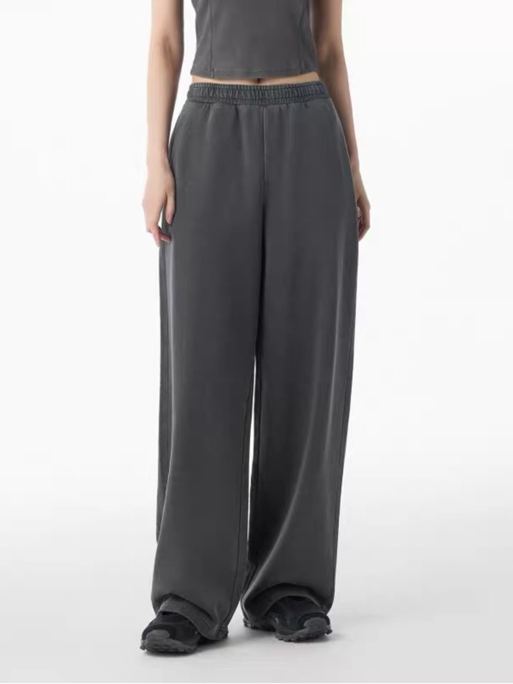NWT MUSINSA  Women's Pigment Wide Sweat Pants [Charcoal Gray]